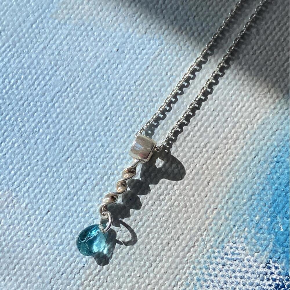 925 Sterling Silver Twisted Pendant Necklace w/Blue Teardrop Aquamarine Gemstone